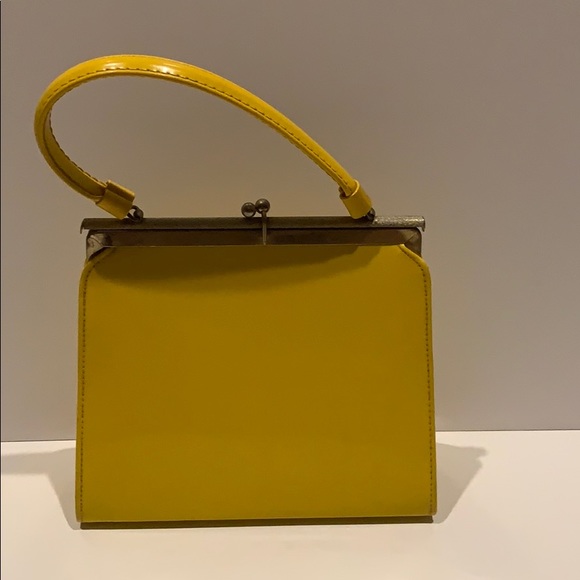 Vintage Handbags - Original vintage handbag 1960s yellow patent